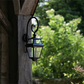 PDV 2 Model 2 Scroll Wall Light